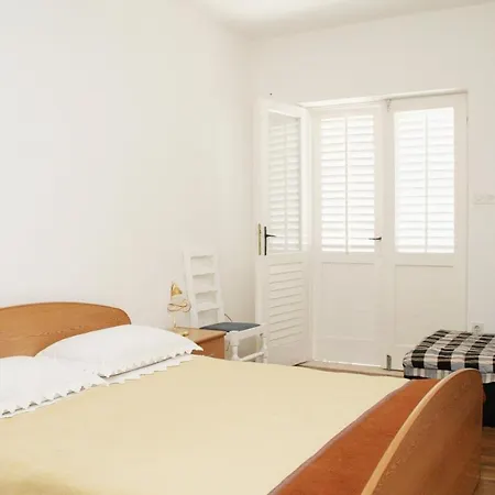 Apartamento By The Sea Zavalatica, Korcula - 4461